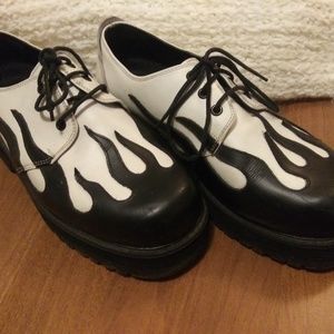 Demonia creeper shoesW\Flames